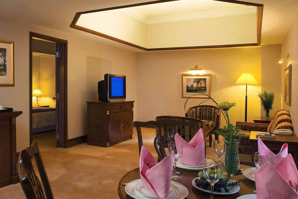 Grand Swiss-Belhotel Melaka Exterior photo